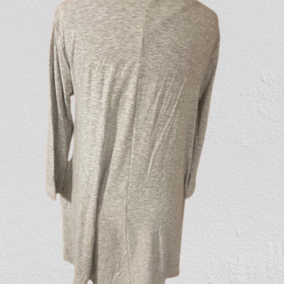 Grey Keyhole Dress  (2) - Picture 4 of 8